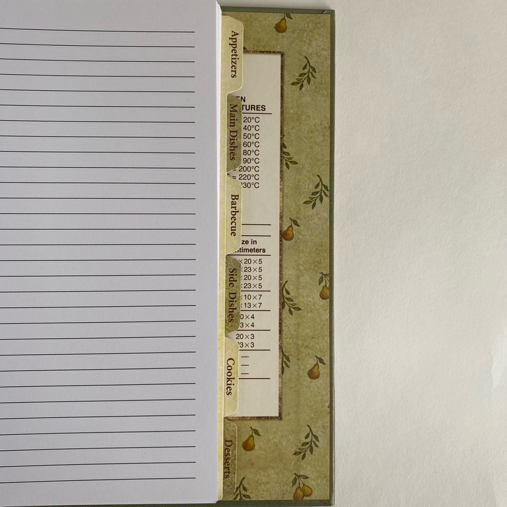 Recipe Keeper with blank recipe cards - Picture 4 of 7